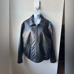 American Classic Black 100% Leather Bomber Jacket Quilted Lining, Size L